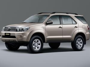 Toyota Hilux SW4 '2006